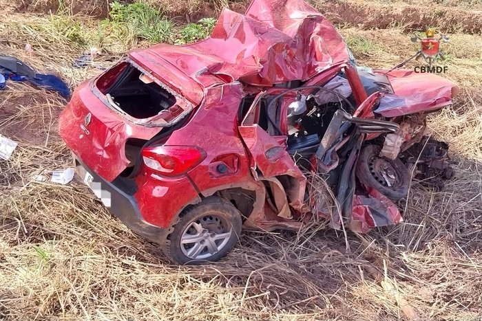 Homem está em estado grave após colisão frontal na BR-251, em São Sebastião